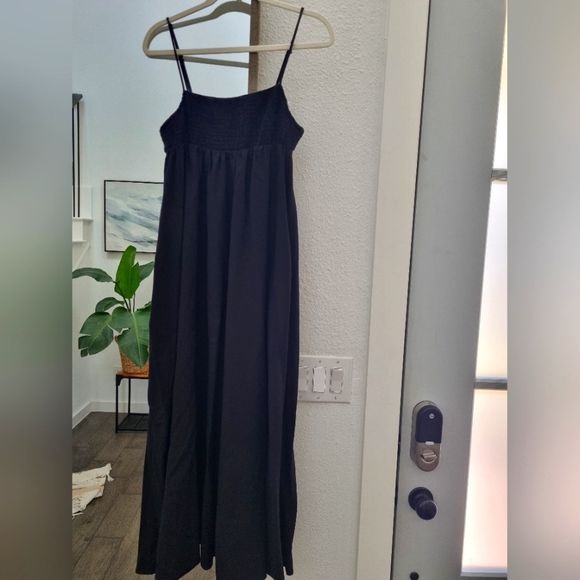 Dress - Picture 1 of 6